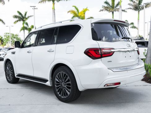 Certified 2023 INFINITI QX80 Sensory w/ Cargo Package AWD/4WD image 8