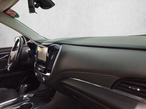 Used 2020 Chevrolet Traverse Premier w/ Redline Edition FWD image 25
