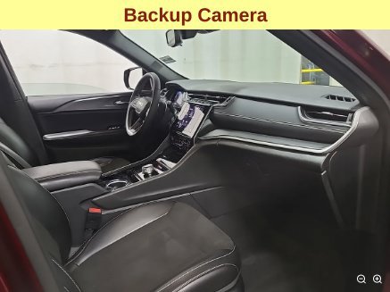 Used 2023 Jeep Grand Cherokee Altitude AWD/4WD image 11