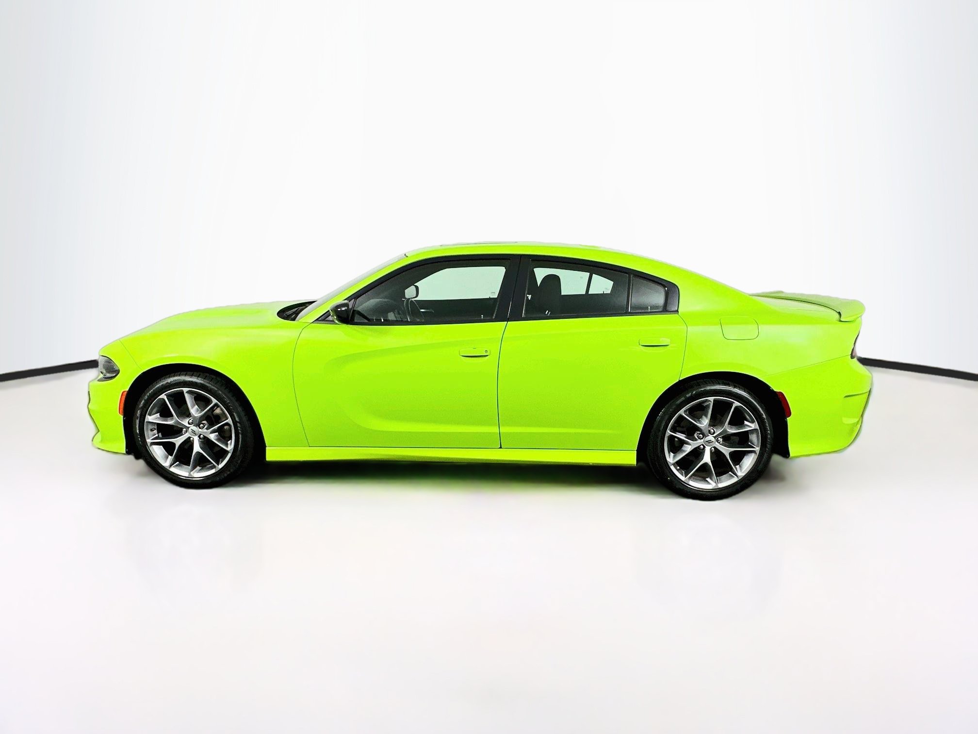 Used 2023 Dodge Charger GT w/ Technology Group RWD image 4