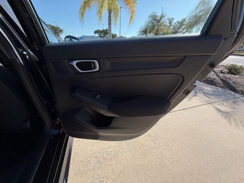 Certified 2025 Honda Civic Sport image 27