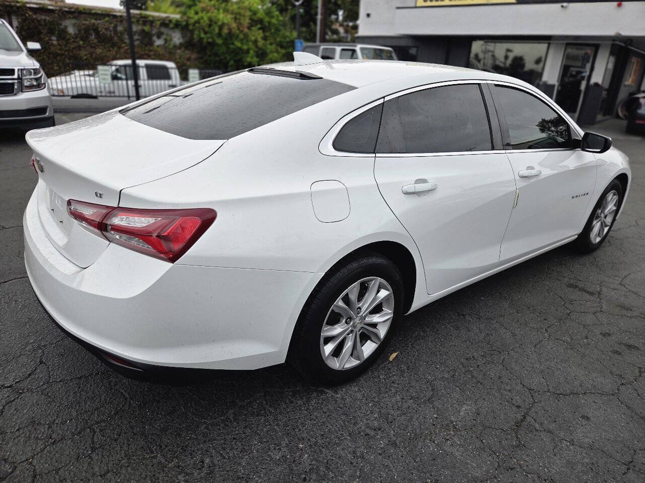 Used 2020 Chevrolet Malibu LT FWD image 10