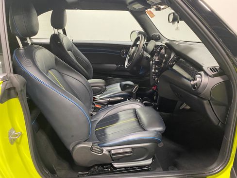 Certified 2023 MINI Cooper S w/ Sidewalk Package image 21