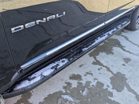New 2026 GMC Yukon XL Denali image 12