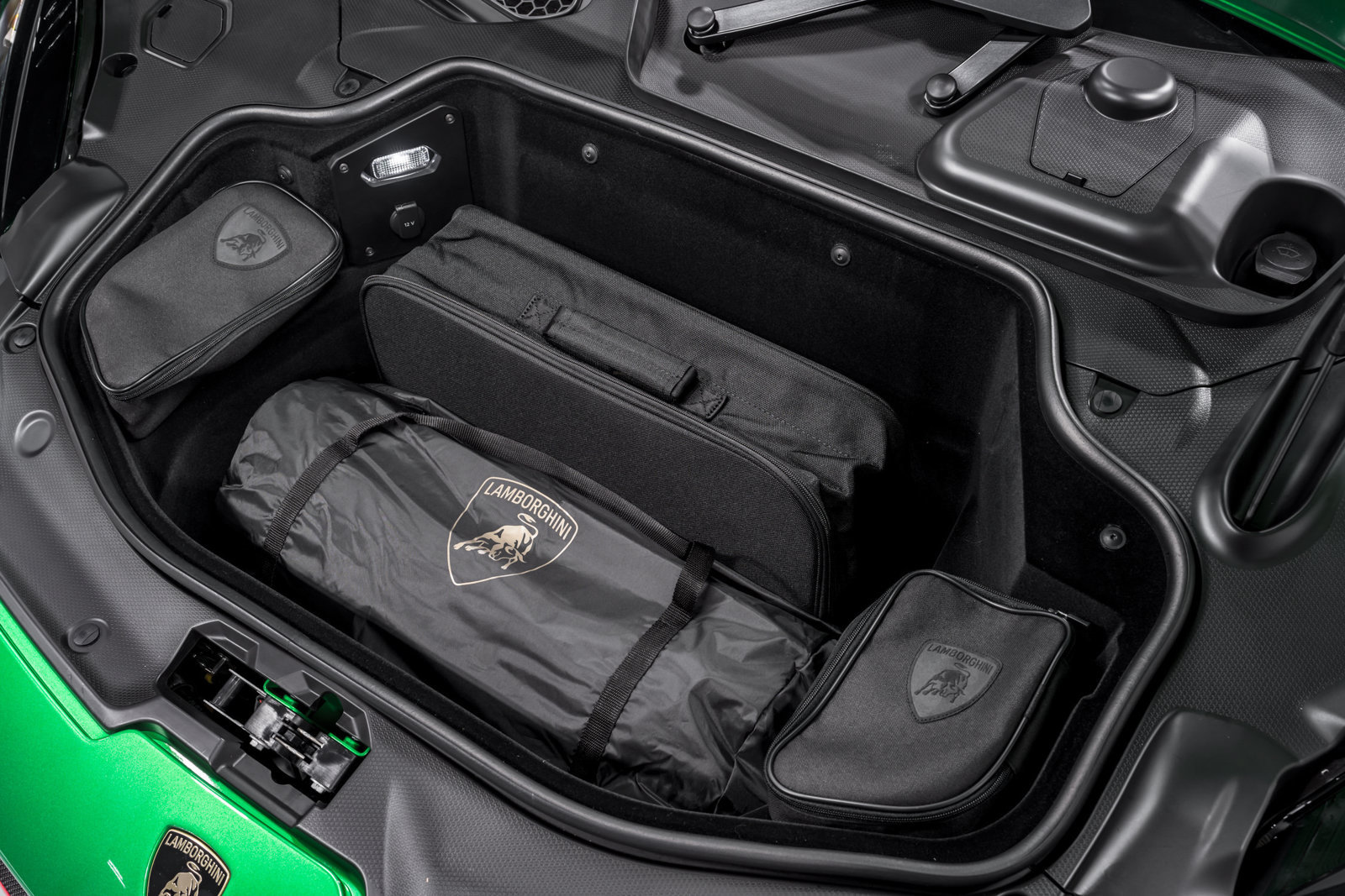 Used 2026 Lamborghini Temerario AWD/4WD image 45