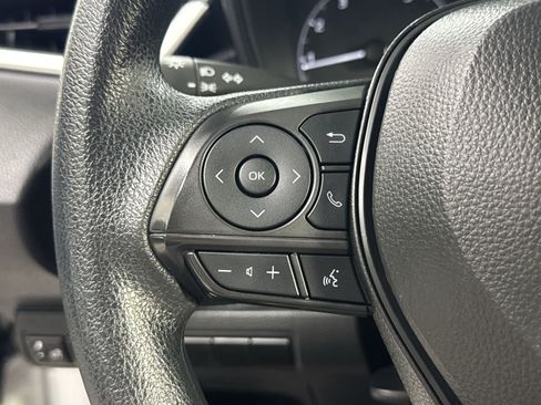 Used 2024 Toyota Corolla LE FWD image 45