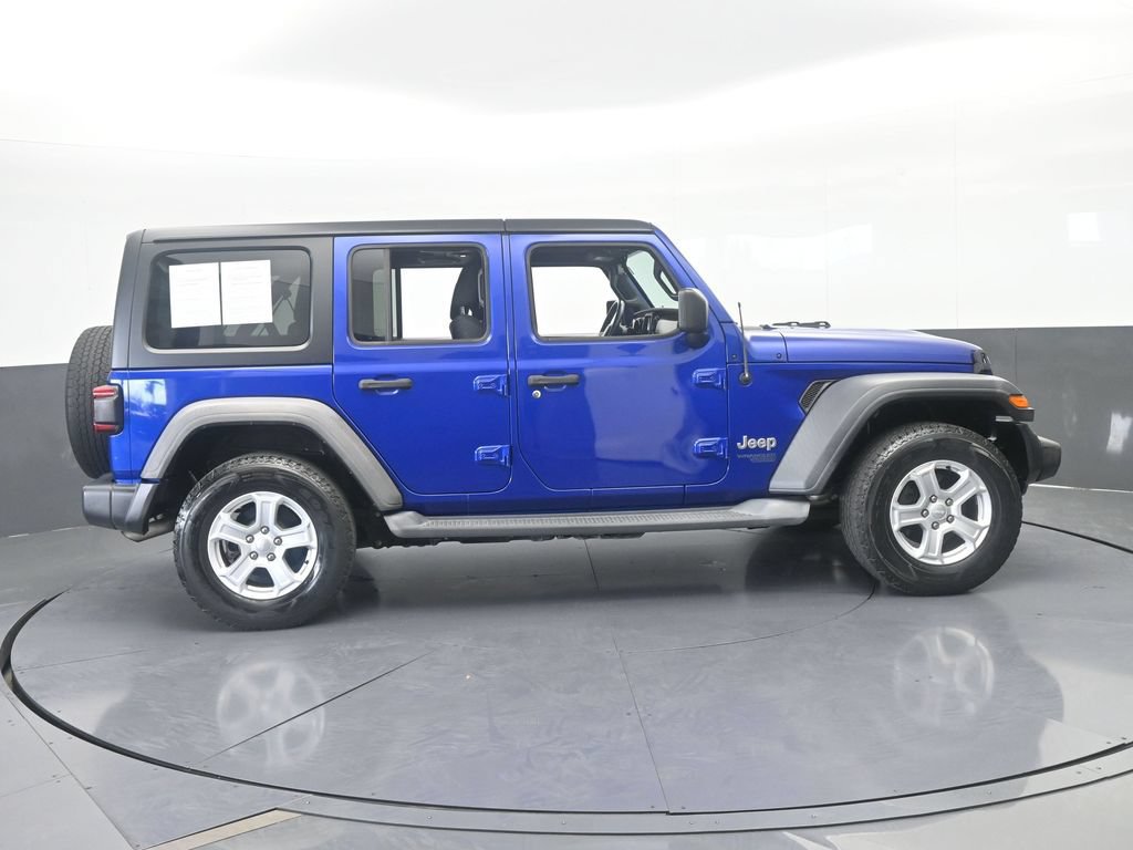 Used 2018 Jeep Wrangler Unlimited Sport S AWD/4WD image 7