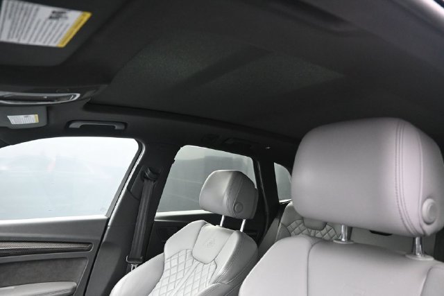 Used 2019 Audi SQ5 Premium Plus AWD/4WD image 15