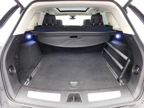 Used 2019 Cadillac XT5 Premium Luxury image 11