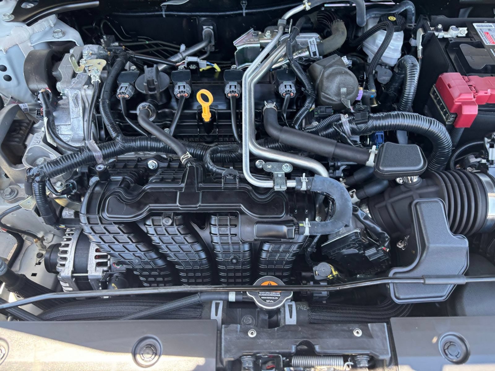 Used 2025 Nissan Altima 2.5 SV FWD image 32