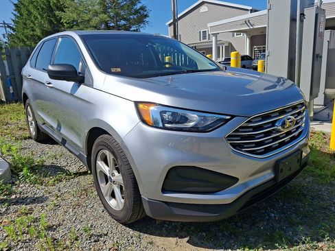 Used 2020 Ford Edge SE AWD/4WD image 3
