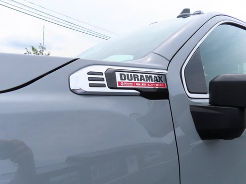 Used 2025 GMC Sierra 2500 SLE w/ SLE Value Package; AWD/4WD image 12