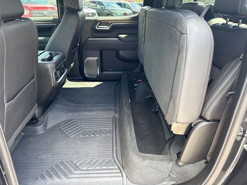 Used 2024 Chevrolet Silverado 1500 High Country AWD/4WD image 7