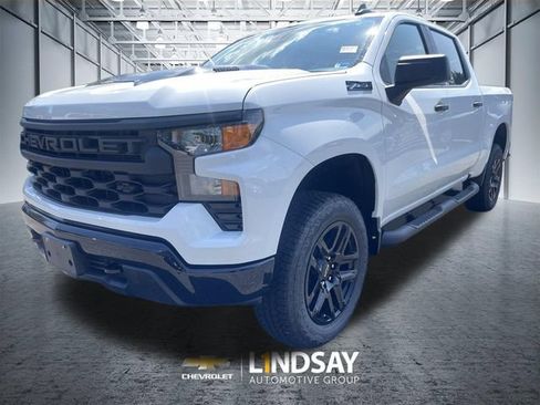 New 2026 Chevrolet Silverado 1500 Custom Trail Boss w/ Turbomax Blackout Package AWD/4WD image 4