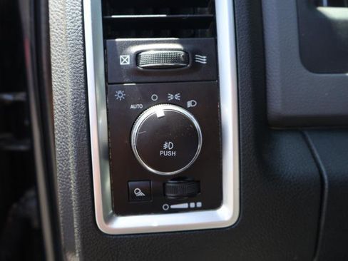 Used 2016 RAM 1500 Lone Star RWD image 15
