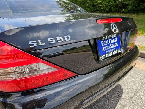 Used 2011 Mercedes-Benz SL 550 image 10