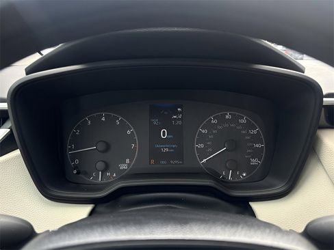 Certified 2025 Toyota Corolla LE image 19