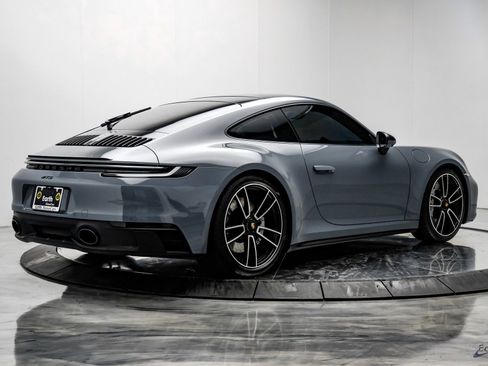 Used 2024 Porsche 911 Carrera GTS image 13