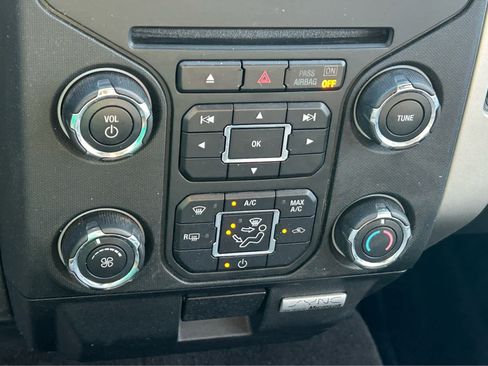 Used 2014 Ford F150 XLT w/ Equipment Group 302A Luxury image 31