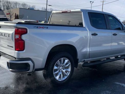 Certified 2022 Chevrolet Silverado 1500 Custom w/ LPO, Dark Essentials Package image 8