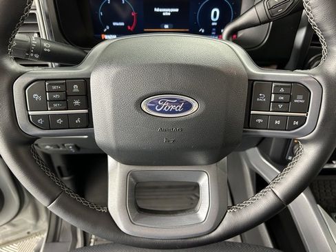 Used 2025 Ford F350 Lariat w/ Lariat Ultimate Package image 28