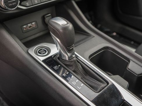 Used 2021 Nissan Sentra SV FWD image 19