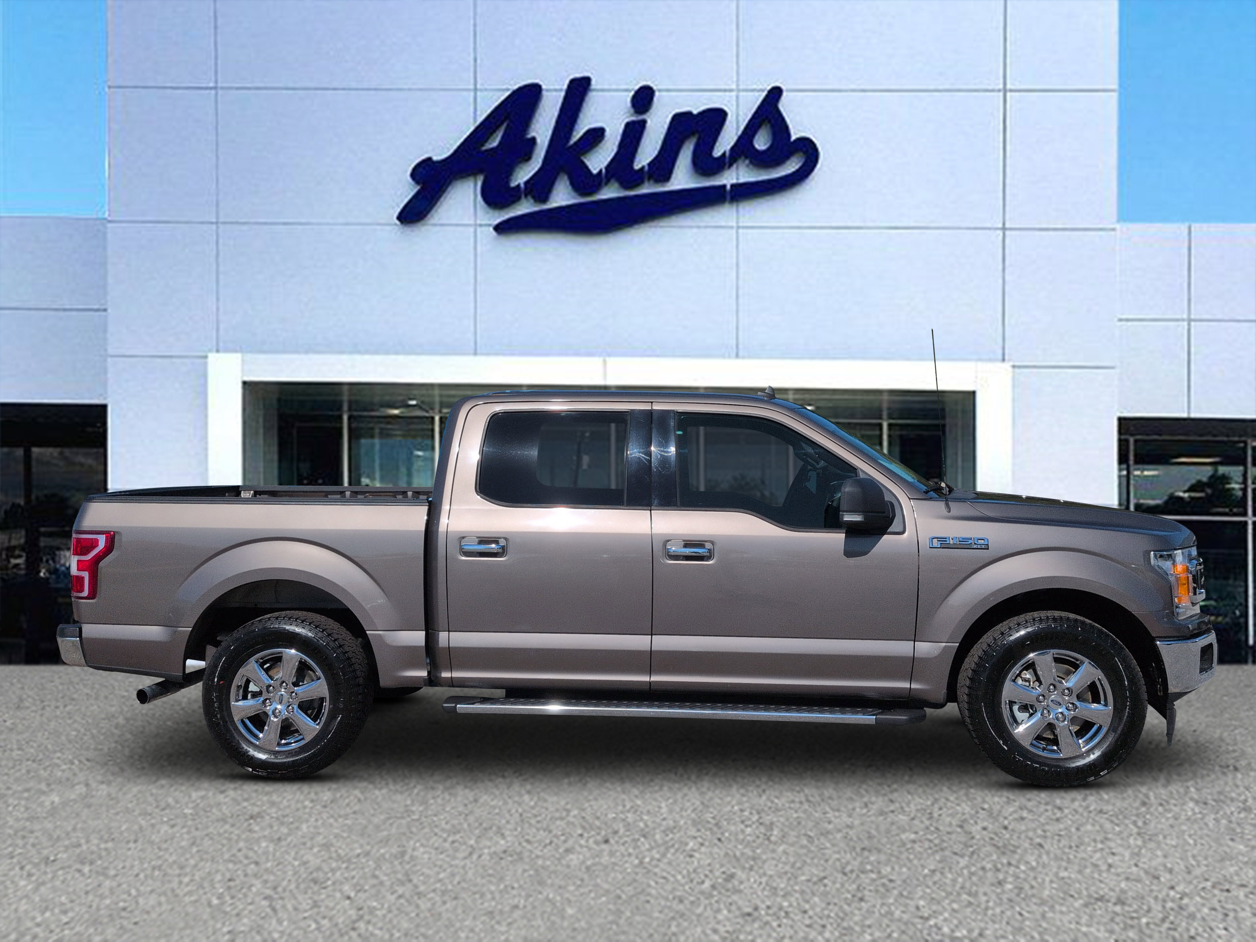 Certified 2020 Ford F150 XLT w/ Equipment Group 302A Luxury RWD image 1