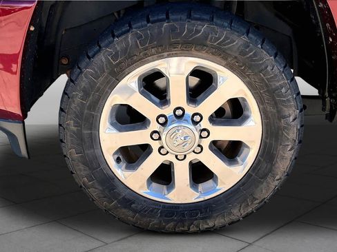 Used 2019 RAM 2500 Laramie AWD/4WD image 11