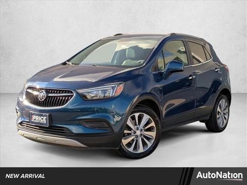 Used 2020 Buick Encore Preferred image 1