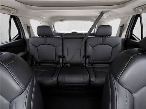 Used 2025 Honda Pilot Touring image 22