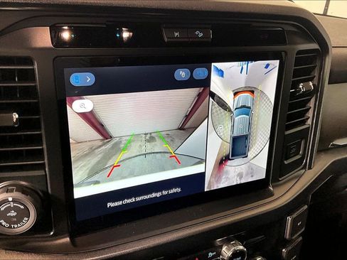 Used 2025 Ford F150 Platinum w/ Equipment Group 702A High AWD/4WD image 17