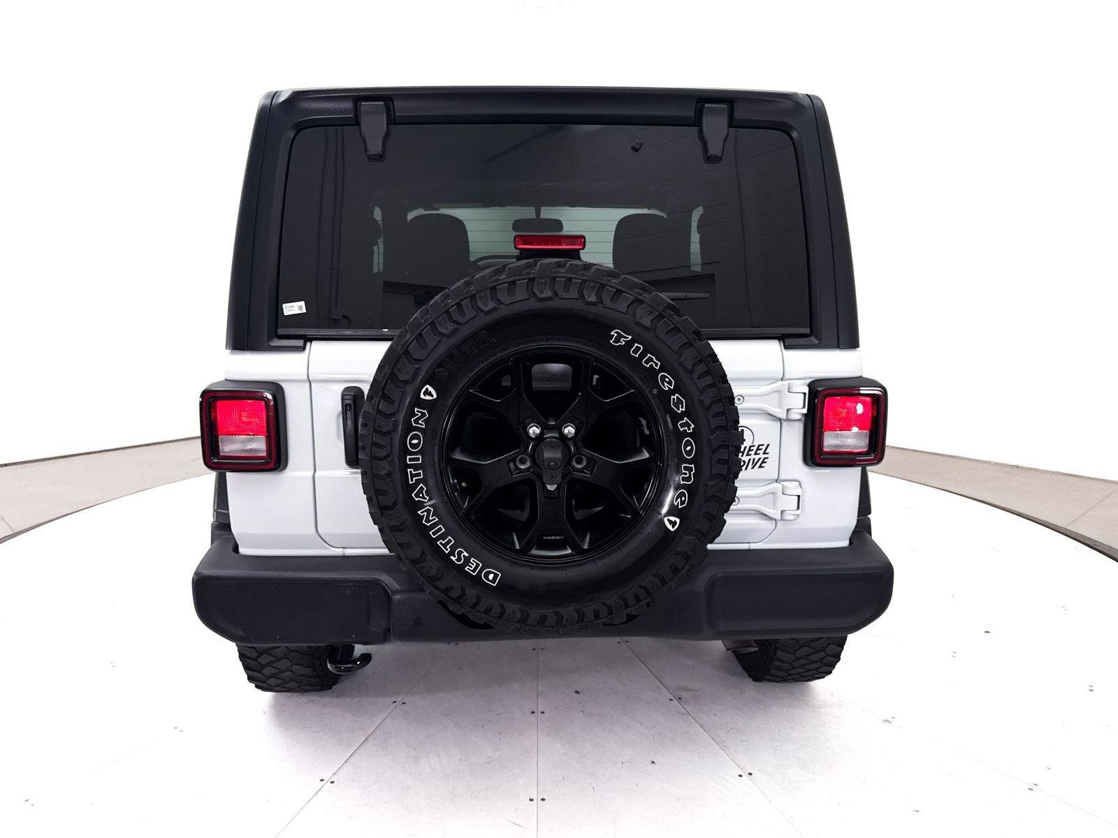 Used 2022 Jeep Wrangler Sport AWD/4WD image 15