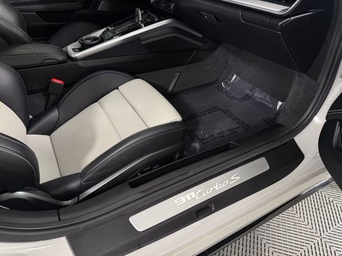 Certified 2024 Porsche 911 Turbo S AWD/4WD image 18