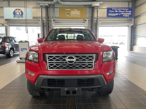 Used 2023 Nissan Frontier SV w/ Technology Package image 4