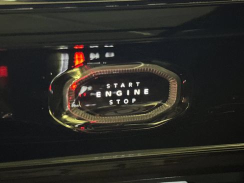 New 2026 Jeep Grand Cherokee L Limited AWD/4WD image 23