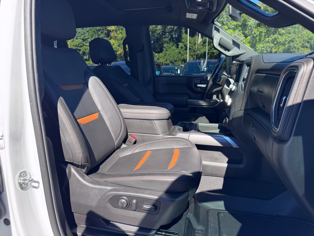 Used 2022 GMC Sierra 2500 AT4 w/ AT4 Preferred Package AWD/4WD image 25