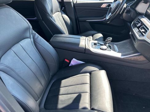 Used 2019 BMW X7 xDrive40i w/ Premium Package image 4