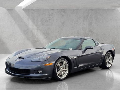 Used 2013 Chevrolet Corvette Grand Sport w/ 2LT Preferred Equipment Group image 8