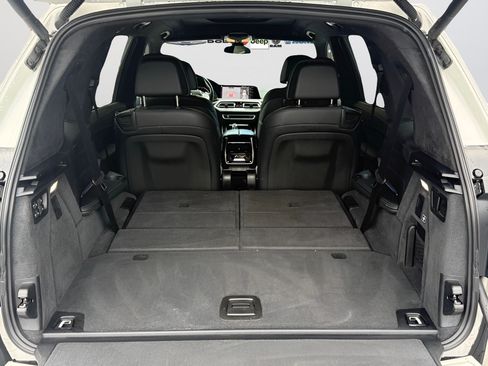 Used 2020 BMW X7 xDrive40i w/ Premium Package AWD/4WD image 35