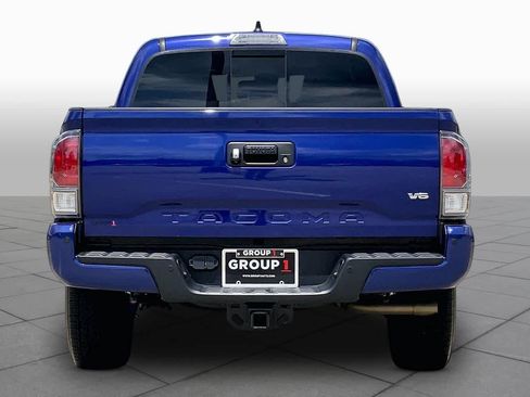 Used 2023 Toyota Tacoma TRD Sport w/ Advanced Technology Package AWD/4WD image 5