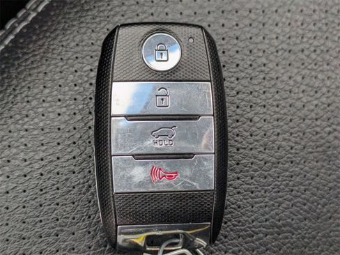 Used 2014 Kia Sorento LX w/ Touring Package (LX) image 29