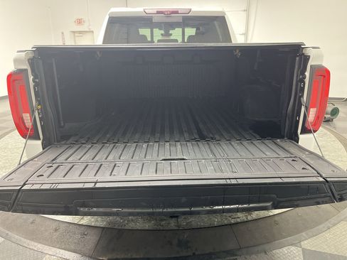 Certified 2020 GMC Sierra 1500 Denali w/ Denali Ultimate Package image 36