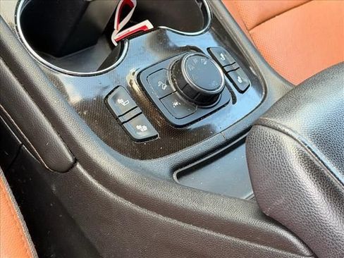 Used 2020 GMC Acadia AT4 w/ Driver Alert Package II AWD/4WD image 17