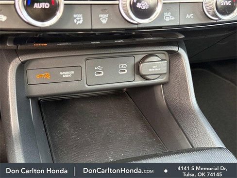 Used 2025 Honda Civic Sport image 21