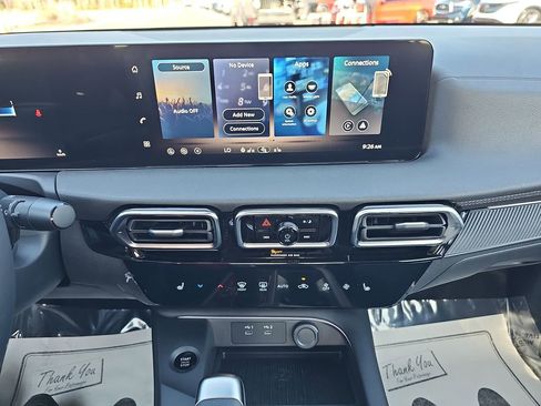 New 2026 Nissan Sentra SV w/ SV Convenience Package FWD image 24