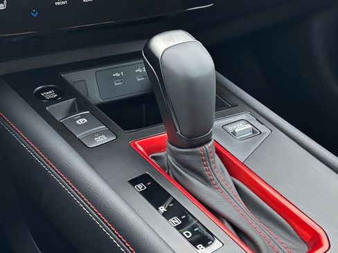 New 2026 Nissan Kicks SR w/ Cold Weather Package image 22