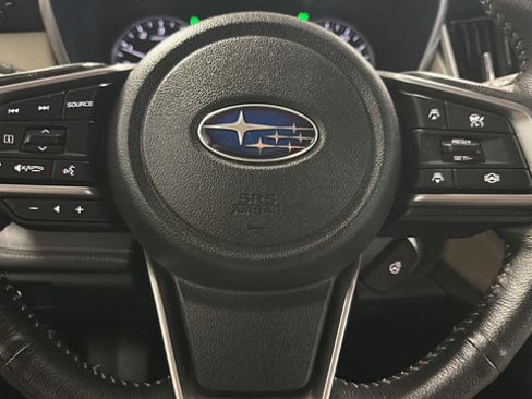 Used 2025 Subaru Outback Limited AWD/4WD image 16
