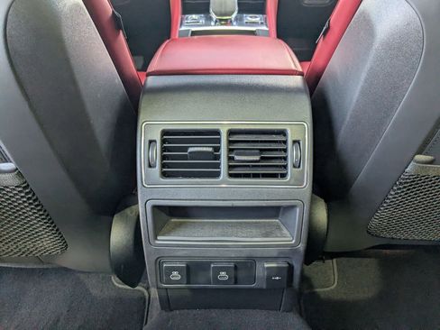 Used 2021 Jaguar F-PACE R-Dynamic S image 22