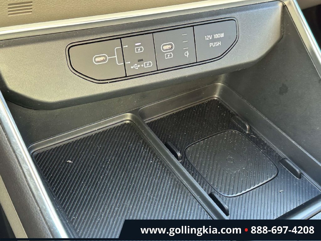 Certified 2026 Kia Carnival EX FWD image 26