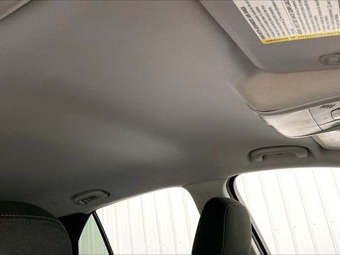 Used 2019 Chevrolet Equinox LT FWD image 22